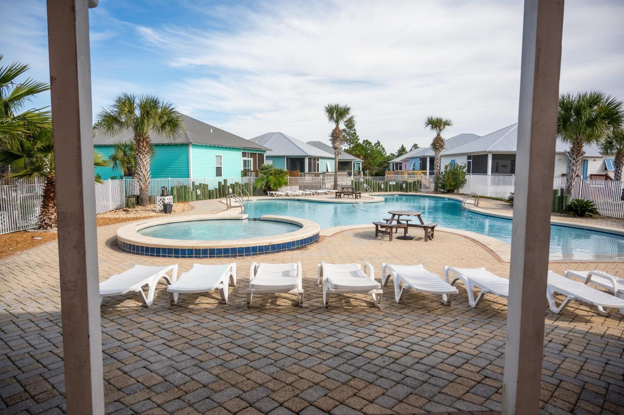 Cottage Beach House Steps From Beach 3 Bedroom 2 Bath Gulf Shores Eksteriør bilde